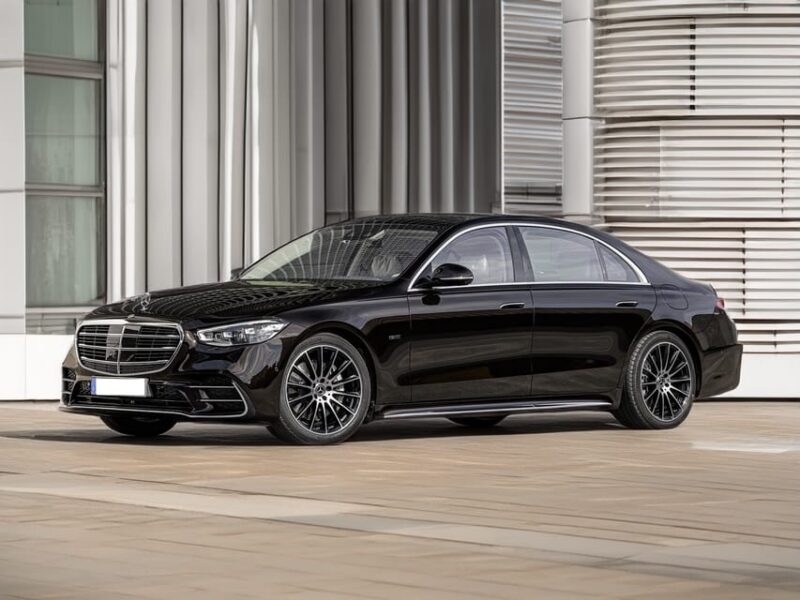 Alicante : Private Transfer for Arrival and Departure - Hassle-free Experience