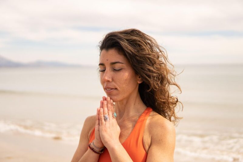 Alicante: Sunrise Yoga Class on the Beach & Breakfast - Frequently Asked Questions