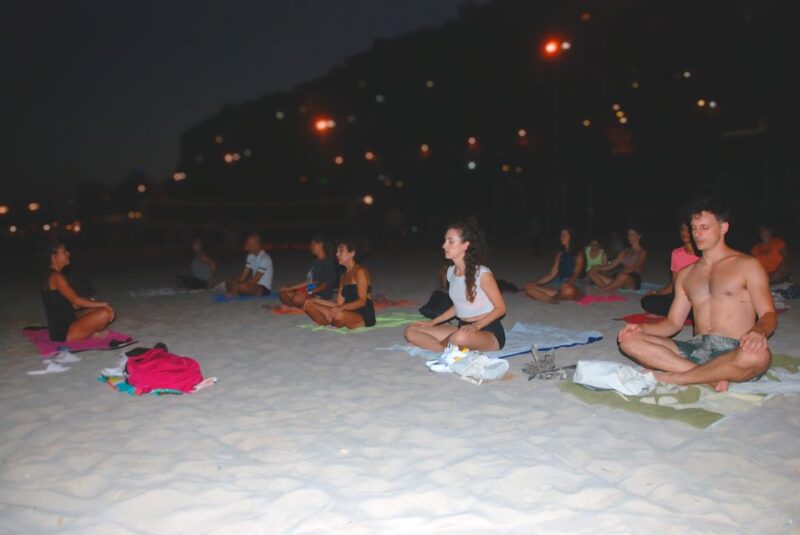Alicante: Yoga, Mindfulness, and Paddle Surf at Postiguet Beach - Detailed Schedule