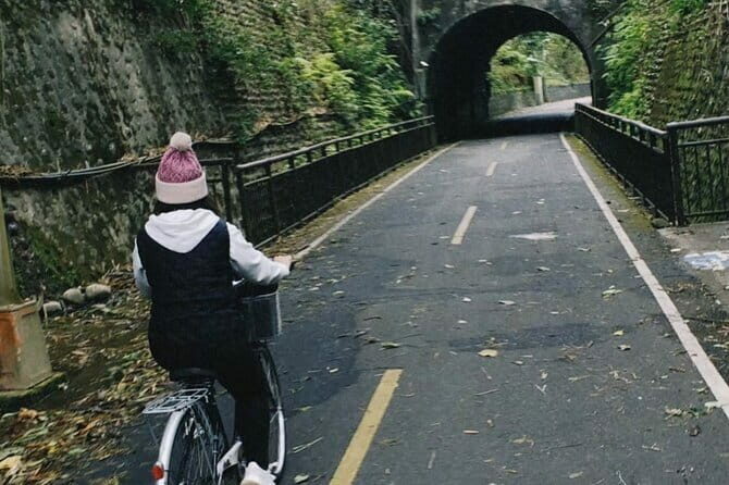Alishan Join In Day Tour from Taichung (Incl. Park Entrance) - FAQ