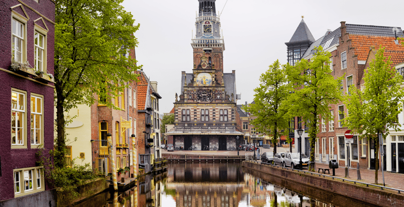 Alkmaar: Guided Walking Tour With Welcome Drink - Activity Highlights