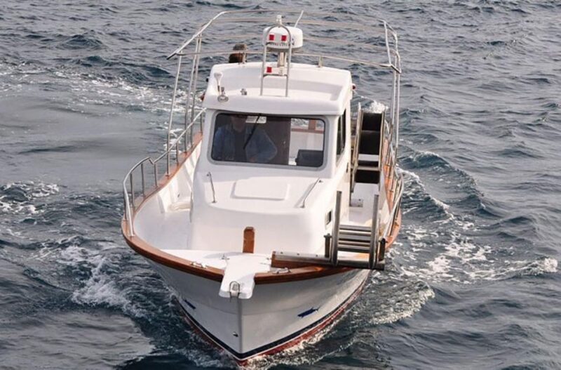 All-Day Excursion Akrotiri-Apokoronas for 8 Persons (9.5 Hours) - Key Points
