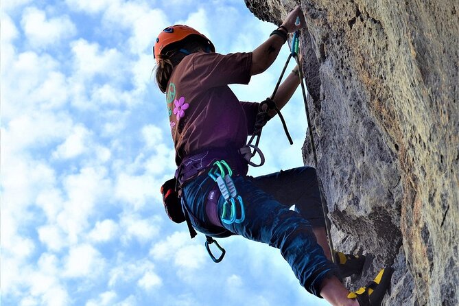 All Day Guided Rock Climbing in Izmir - Meeting Point and Pickup