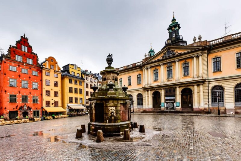 All-in-1 Stockholm Tour: Gamla Stan Nobel Museum Amalienborg - Experience Highlights