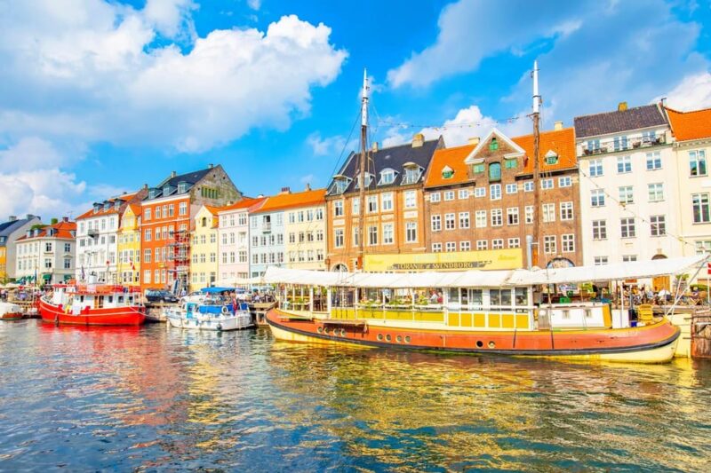 All-in-1 Tour of Copenhagen Old Town Nyhavn Kings Garden - Meeting Point and Important Information