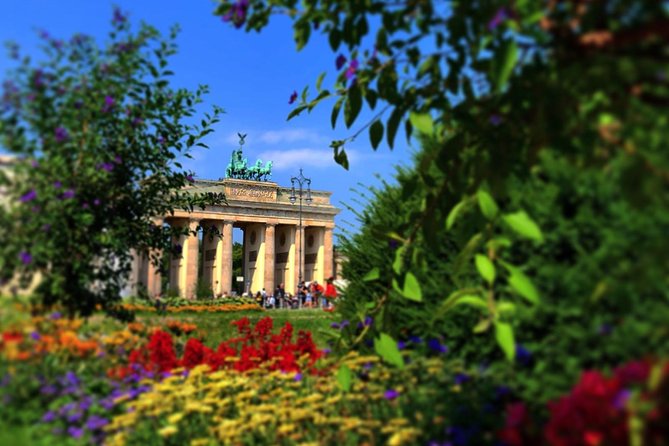 All-in-One Berlin Highlights on Foot: Private Walking Tour - Tour Features