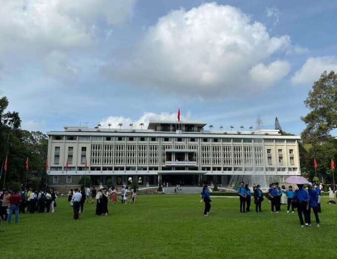All In One Sai Gon City Full Day Tour - Exploring the Independence Palace