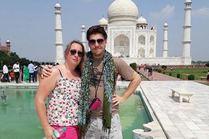 All Inclusiv Luxury Taj Mahal & Agra Fort Tour by Superfast Train - Accessibility