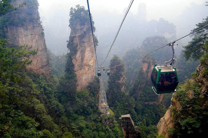 All-inclusive 4-Day Private Zhangjiajie Tour Includes Glass Bridge& Evening Show - Day-by-Day Itinerary