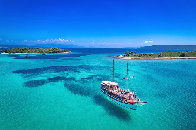 All-Inclusive Blue Lagoon & 3 Island Boat Tour With Food & Drinks - Meals and Refreshments