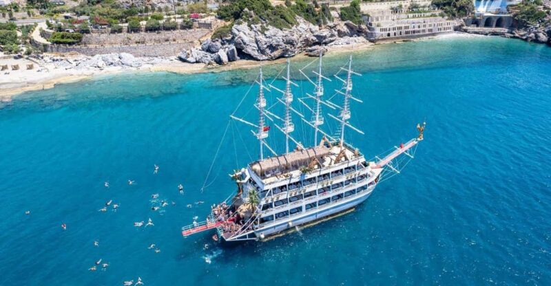 All-Inclusive Boat Trip With Lunch and Unlimited Drinks - Key Points