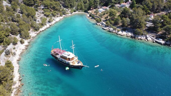 All Inclusive Brač & Šolta Island Swimming Cruise - Frequently Asked Questions