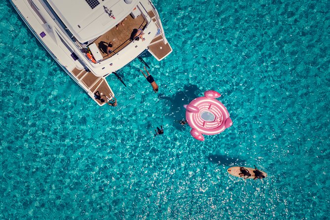 All Inclusive Cozumel: Coast & Relax 4hrs Luxury Yacht - Starter Snacks