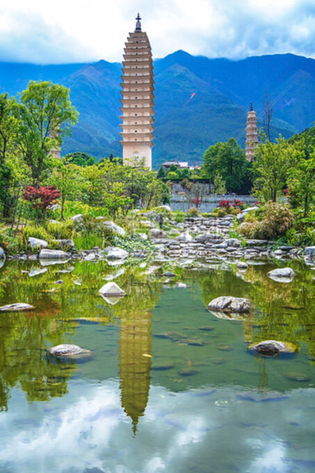 All Inclusive Dali Erhai Cruise Three Pagoda Xizhou Market - Dali Old Town Exploration