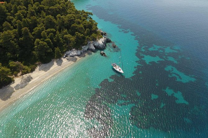 All-Inclusive Full-Day Cruise & Lunch - Confirmation and Availability