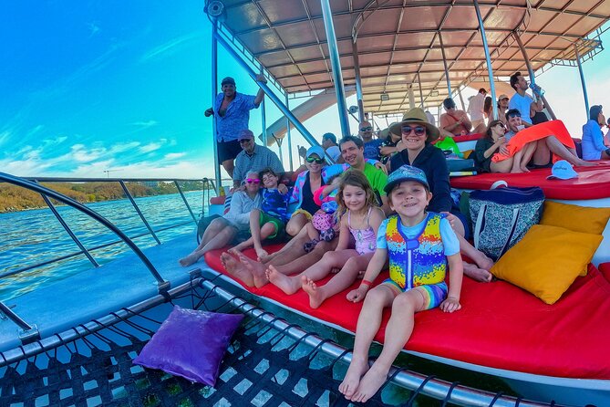 All-Inclusive Full-Day Marietas Islands Boat Tour - Dining and Refreshments
