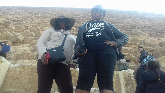 All Inclusive Half-Day Private Tour to Giza Pyramids and Sphinx Including Lunch - Nile River Lunch