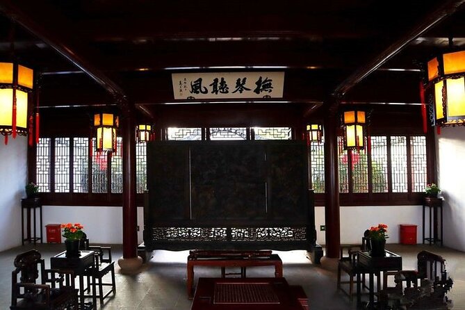 All-inclusive Half-day Private Tour To Zhujiajiao Water Town - Exploring the Ancient Water Town