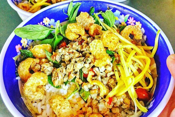All Inclusive Hue Walking Food Tour with Local Gifts - What You’ll See and Taste: A Detailed Breakdown