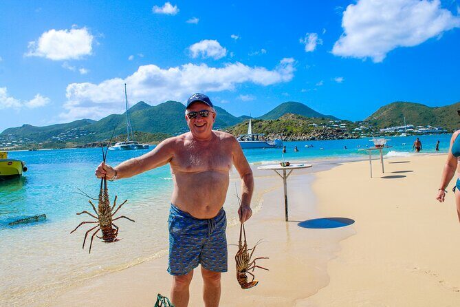 All-Inclusive Local Guided Pinel Island Tour - Digital Photo Package