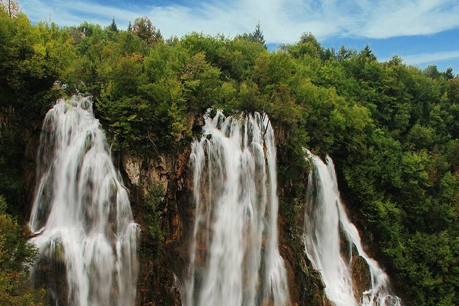 All Inclusive Luxury Daytrip to Plitvice From Zagreb. - Sightseeing at Dubovac Castle