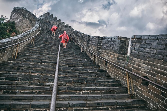 All Inclusive Mutianyu Great Wall Private Tour, VIP Fast Pass - Location and Duration