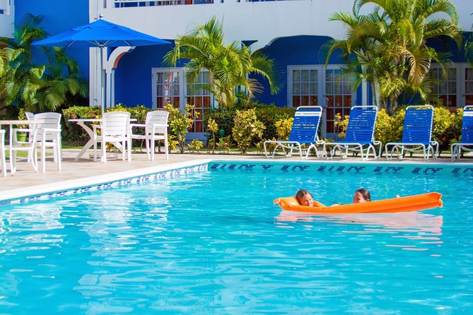 All Inclusive Playpass at Bay Gardens Beach Resort With Massage - Plan Your Day at the Resort