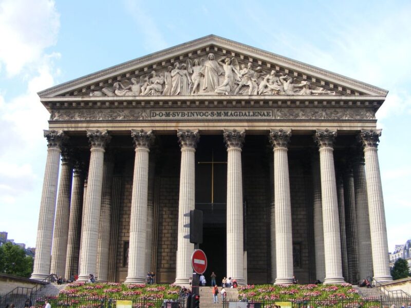 All Inclusive Private Car Tour of Paris - Just The Basics