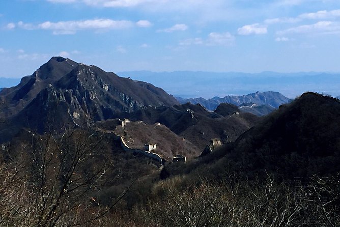 All Inclusive Private Challenge Trekking at Beijing Knot and Flying Eagle Tower - Sum Up