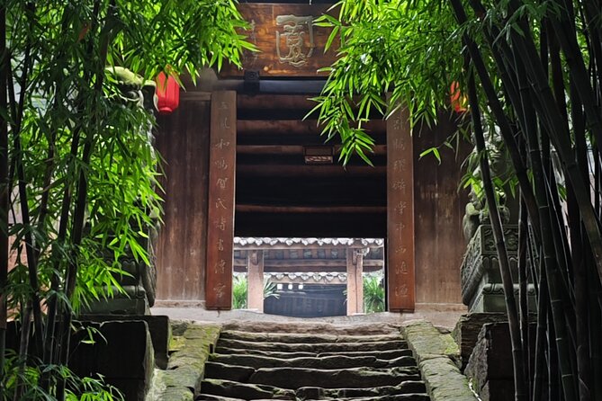 All Inclusive Private Day Tour of Chengdu Old Streets Including City Top Attractions - Accessibility and Requirements