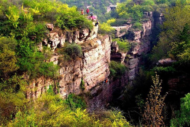 All Inclusive Private Day Tour to Guoliangcun From Luoyang - Included in the Tour