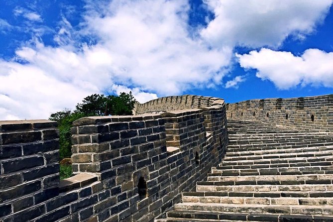 All-Inclusive Private Day Trip to Mutianyu and Huanghuacheng Water Great Wall - Mutianyu Great Wall Exploration