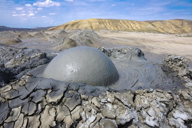 All Inclusive! Qobustan, Mud Vulcano, Ateshgah & Yanardag Fire Mountain Tour - Mud Volcanoes of Azerbaijan