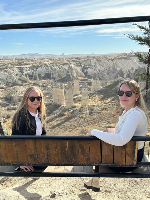 All Inclusive Red Tour With Expert Local Guide & Small Group - Customer Reviews