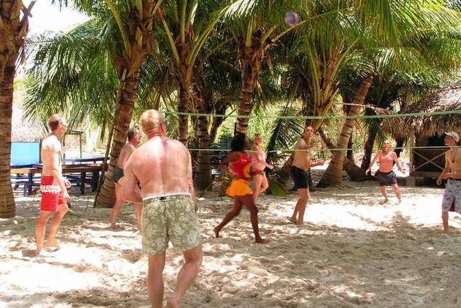 All-Inclusive Saona Island Full Day Trip and Catamaran Cruise From Santo Domingo - Meeting and Drop-off Details