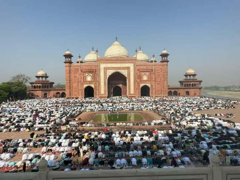 All Inclusive Taj Mahal Day Tour by Fastest Train From Delhi - Authenticity and Practical Tips