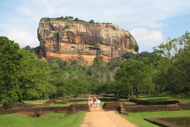 All Inclusive Tour to Sigiriya And Dambulla From Anuradhapura - Health and Safety
