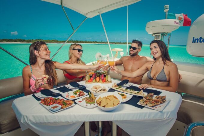 All-Inclusive Tulum: 4hrs Coast & Fun in 34 Cat Aventura - Reservation and Cancellation