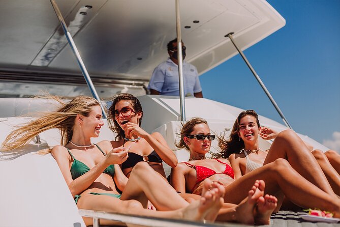 All Inclusive Tulum Party DJ Evening Beat in 51 Leopard PowerCat - Onboard Entertainment and Activities