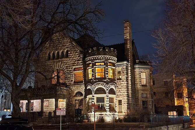 All-Inclusive Twilight Ghost Tour With a Boozy Twist - Meeting and Ending Points