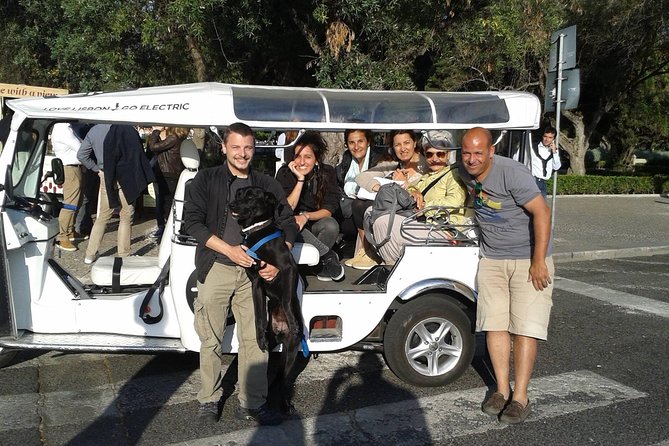 All Lisbon History via TukTuk - Contacting the Viator Help Centre