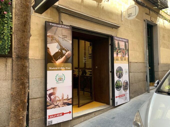 All Madrid: Private Electric Bike Tour Around the City - Reservation and Cancellation