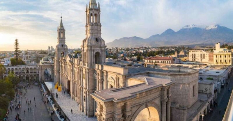 |All Peru in 20 Days:Lima,Ica,Arequipa,Puno,Cusco,Amazonas | - Itinerary Highlights