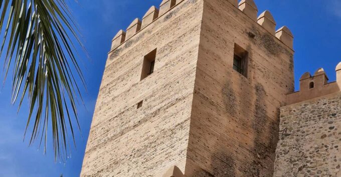 Almeria: Guided Walk Through the Old and New Town - Live Guide and Private Group
