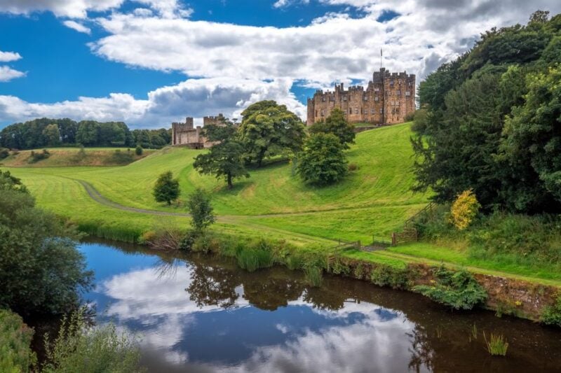 Alnwick Castle and Scottish Borders Tour From Edinburgh - Transportation and Meeting Information