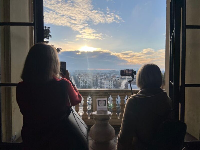 Alone in the Vatican Museums: Early Morning Tour & Breakfast - Inclusions