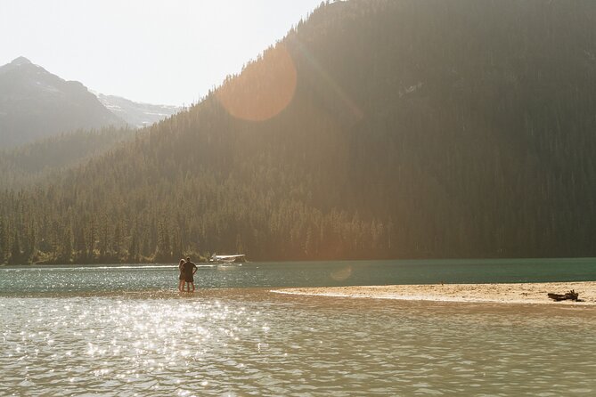 Alpine Lake Flightseeing Experience From Squamish - Meeting Point and Pickup