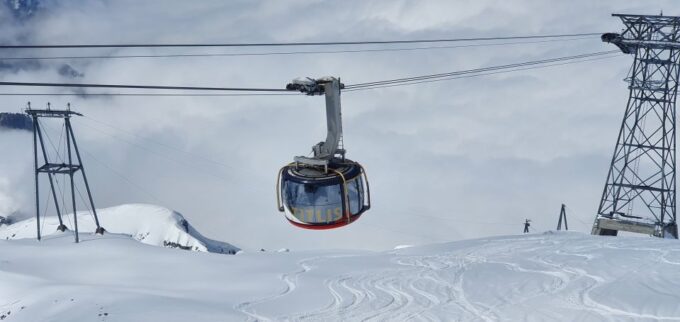 Alpine Majesty: Private Tour to Mount Titlis From Luzern - Transportation and Entrance Fees