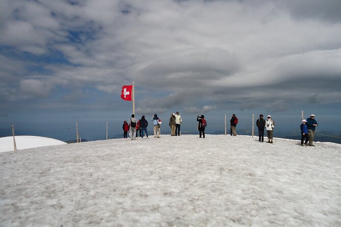 Alpine Majesty:From Luzern to Jungfraujoch Exclusive Private Tour - Itinerary Details