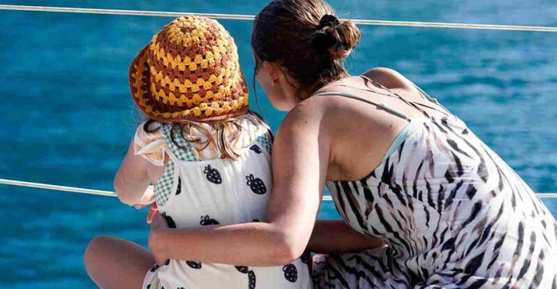 Altea: Beaches and Coves Boat Trip With Lunch - Included Beverages and Drinks